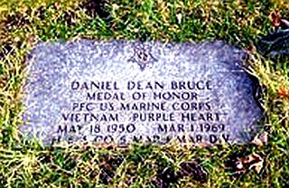 Daniel D Bruce