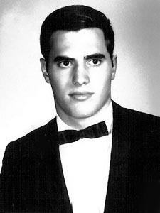 Robert B Findlay