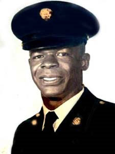 Benjamin J Williamson