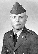 SP4 EVERETT E WOOLUMS, Jr SP4 EVERETT E WOOLUMS, Jr